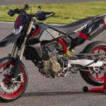 Infográfico: Ducati Hypermotard 698 Mono Nera. Infográfico: Condutta.com