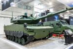 Novo tanque CFL-120 Karpat